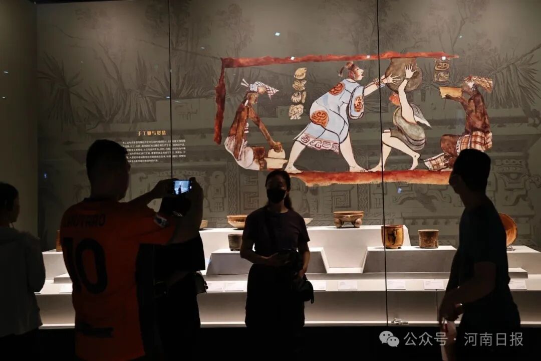 何言：老家河南，“開”新圖強(qiáng)