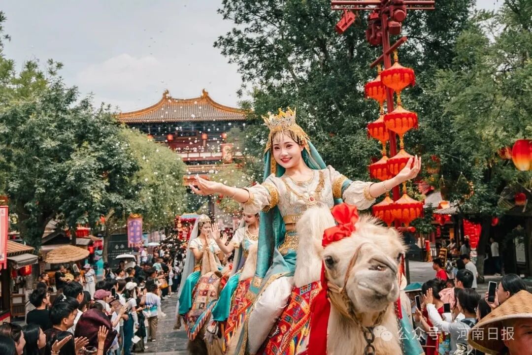 何言：老家河南，“開”新圖強(qiáng)