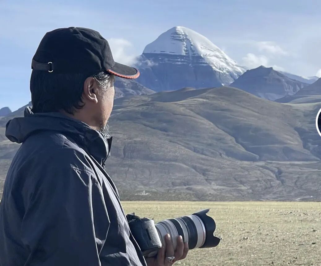 《རང་ཡུལ་རང་གིས་བསྐོར་བའི་སྐྱིད་སྡུག》བཀླགས་བྱང་།