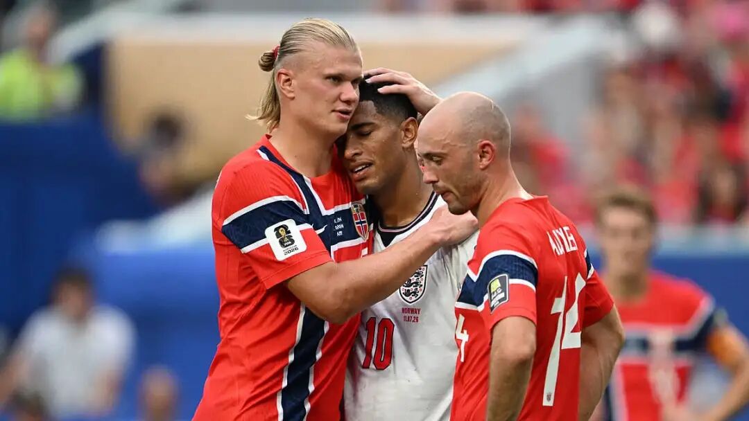 Jude Bellingham & Erling Haaland's Emotional Post-Match Hug Goes Viral  After England's Win At FIFA World Cup 2026 Quarter-Final | Video