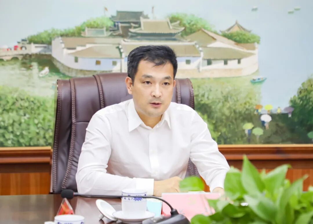 您当前所在位置:>首页>政务资讯>浔阳要闻>10月24日,区委书记张宁主持