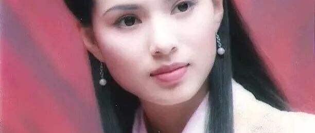 李若彤60岁倒挂金钩:谁在定义女人的得体?