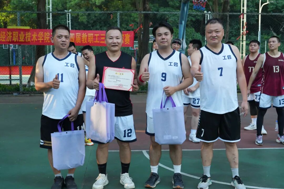 HTF07354.jpg