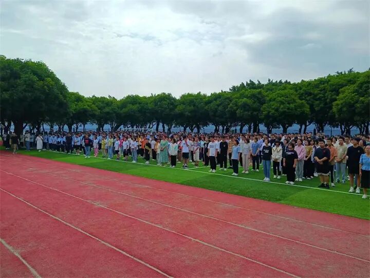 逐梦启征程砥砺向未来福清东张中学举行2023年秋季学期开学典礼