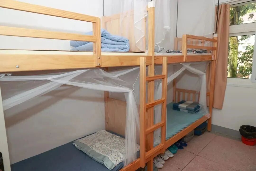 高清大图！上海高中宿舍内景曝光！