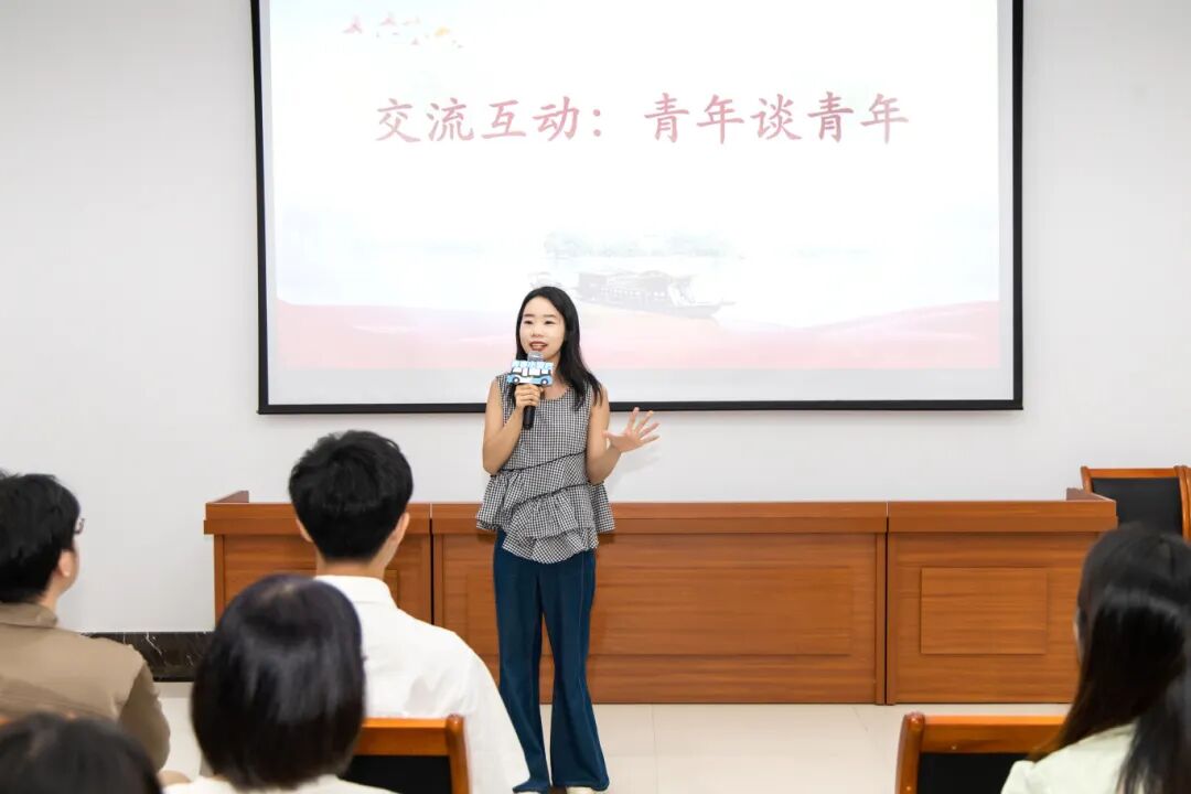 7青年谈青年环节.jpg