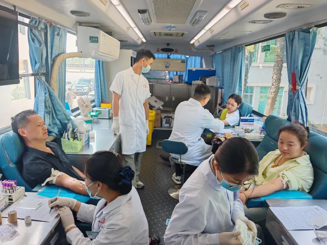 全市无偿献血5.1万吨_保山市献血用血管理办法_