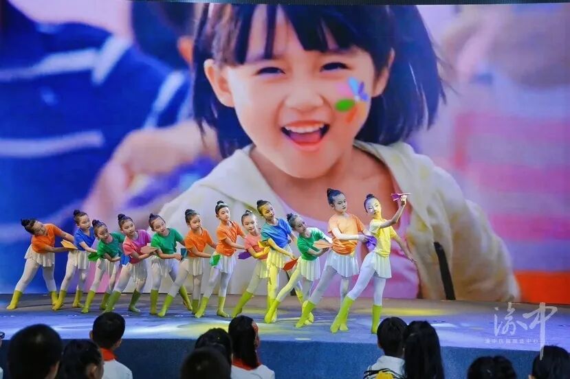 渝中区举行“六一”儿童节主题活动2