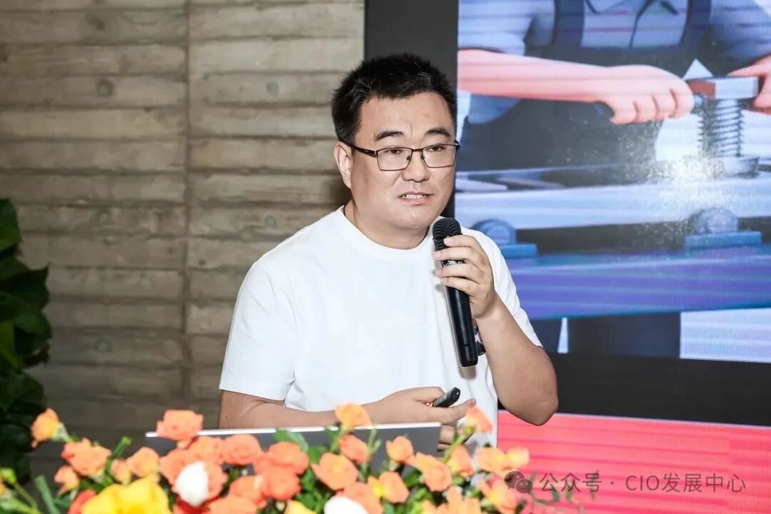 谦闻.jpg
