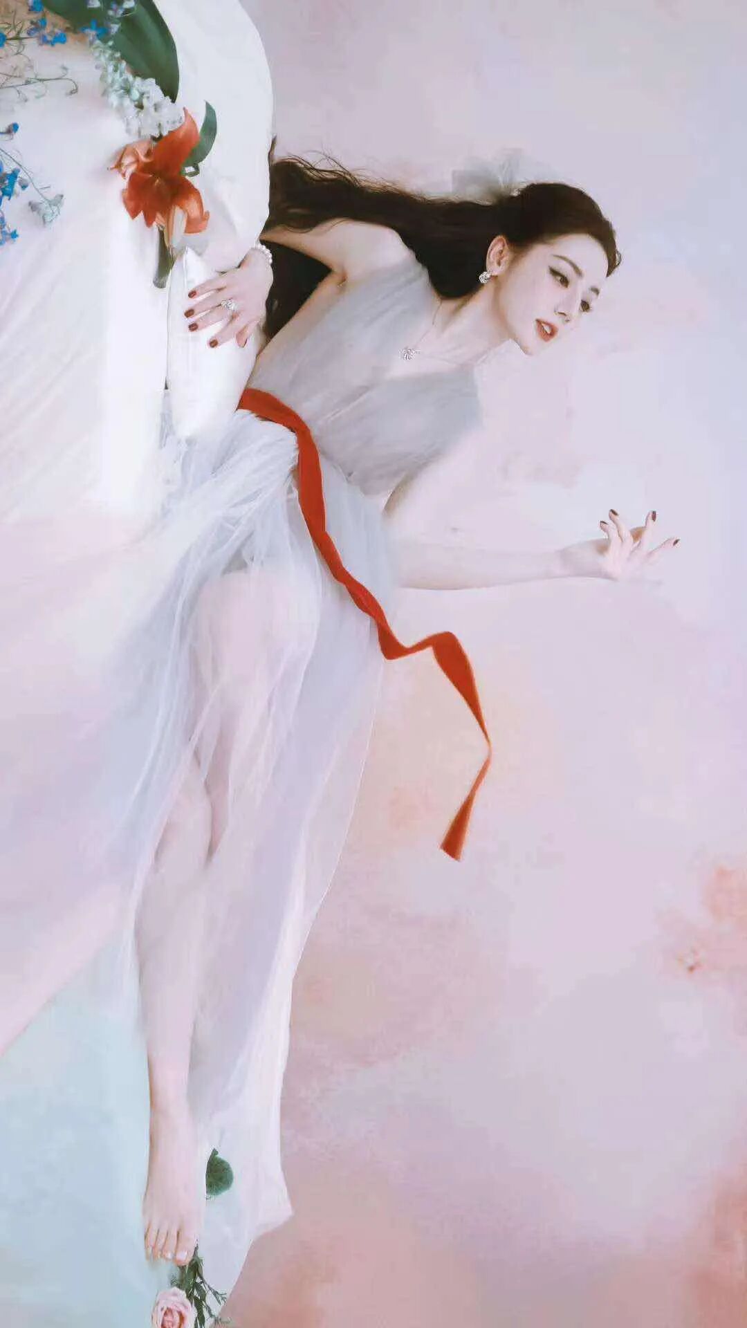 迪丽热巴绝美恋夏风