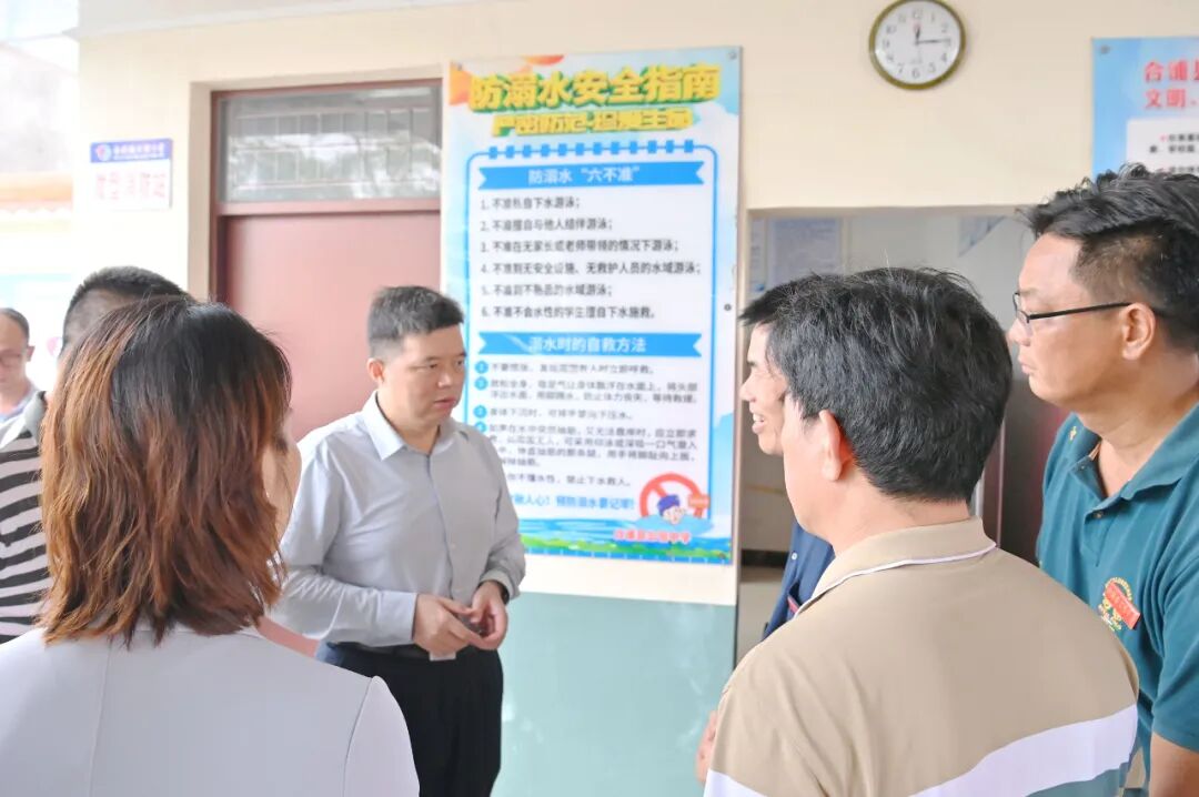 县委主要领导到山口中学,公馆中学检查指导2024年高考准备工作 - 合浦