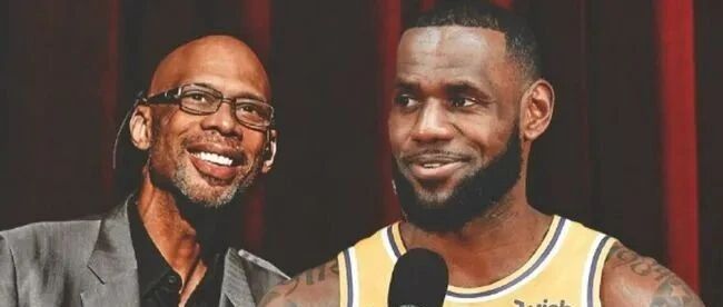 坐二望一！詹姆斯总得分超越马龙，下个赛季能超越贾巴尔吗？