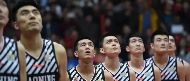 正式离队！辽宁男篮救火外援即将返回美国，杨鸣应该续约他吗？