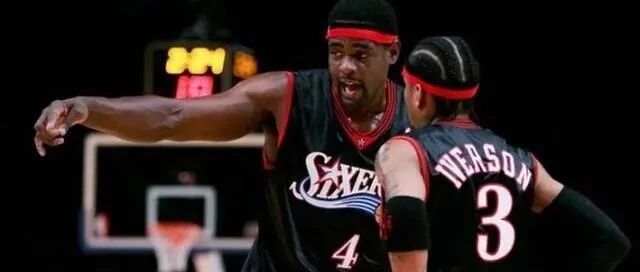 一等就是八年！艾弗森为昔日队友鸣不平：你怎么能不在名人堂里？