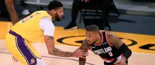 磨合不够，湖人憾负开拓者，沦为蓝领？浓眉使用成隐患