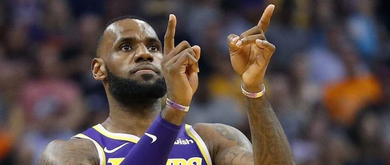 如果詹姆斯打满20个赛季，离历史得分王还会远吗？