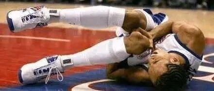 差点截肢的天才控卫，利文斯顿在受伤之前，到底是什么水平？