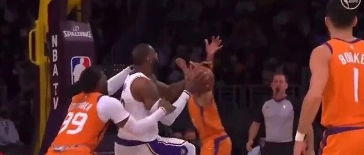 克劳德和詹姆斯做过队友，如今为何在场内场外不断嘲讽詹姆斯？