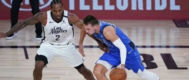 东契奇场均35分还是首轮游，独行侠当年用小库里换了个寂寞？