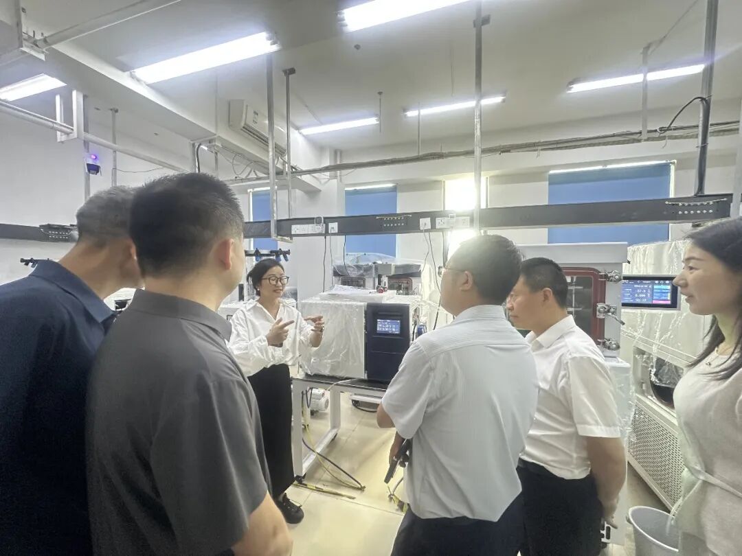 湖南省工信行业事务中心联合省仪器仪表行业协会莅临开谱仪器调研指导