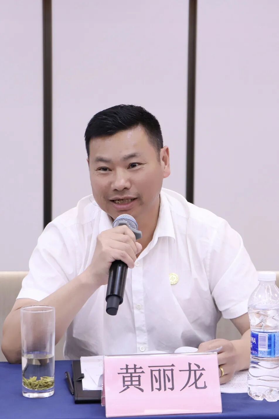 【会务动态】走进新华三探访前沿AI，共话智能体赋能企业发展｜浙江省四川商会五届五次会长办公会在杭州召开