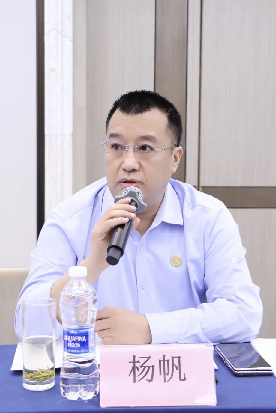 【会务动态】走进新华三探访前沿AI，共话智能体赋能企业发展｜浙江省四川商会五届五次会长办公会在杭州召开