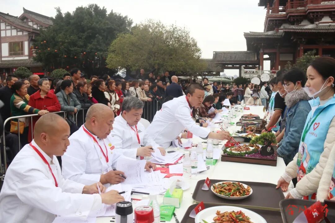 评委试菜 (1)_副本.jpg