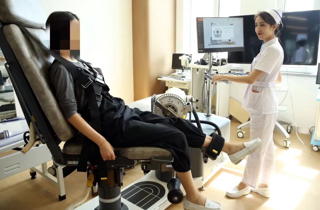 什么是康复机器人【步行训练的好帮手】下肢康复训练机器人_https://www.jmylbn.com_新闻资讯_第29张