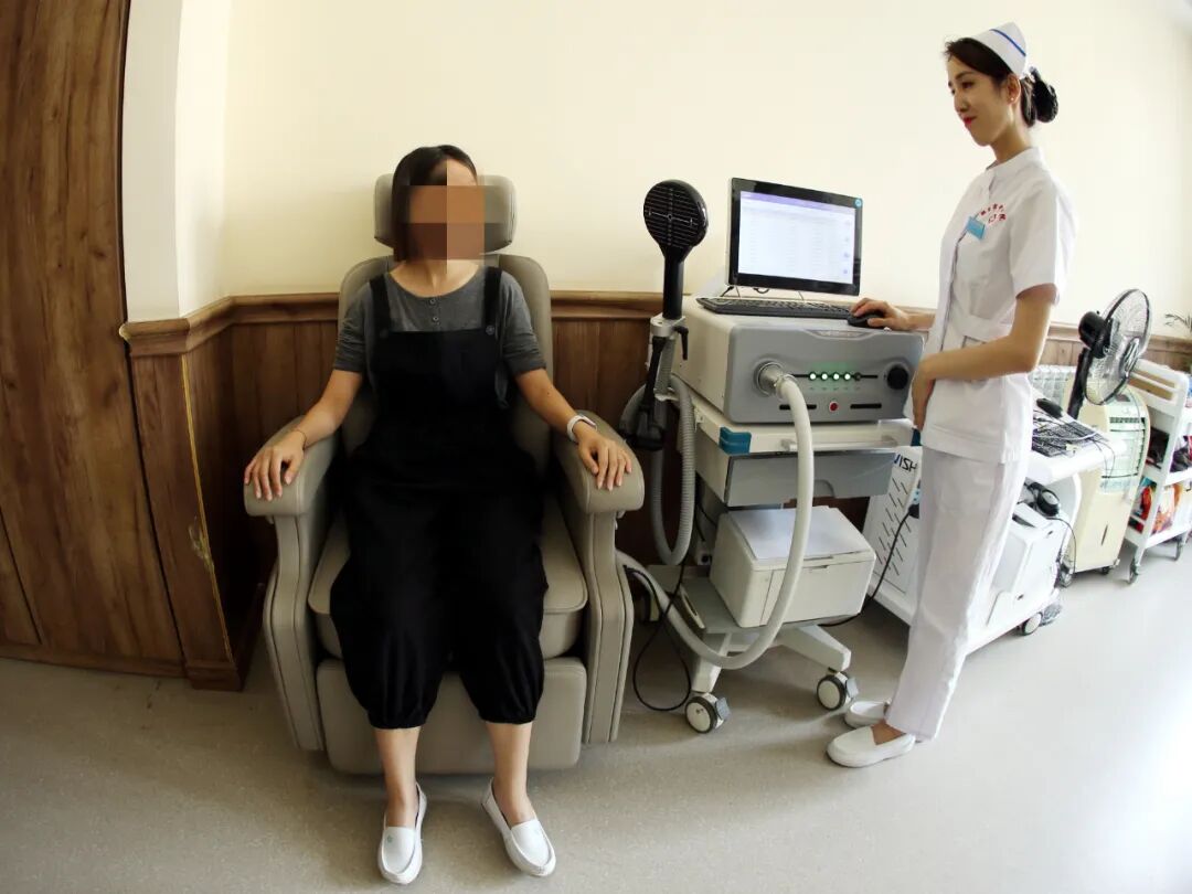 什么是康复机器人【步行训练的好帮手】下肢康复训练机器人_https://www.jmylbn.com_新闻资讯_第35张