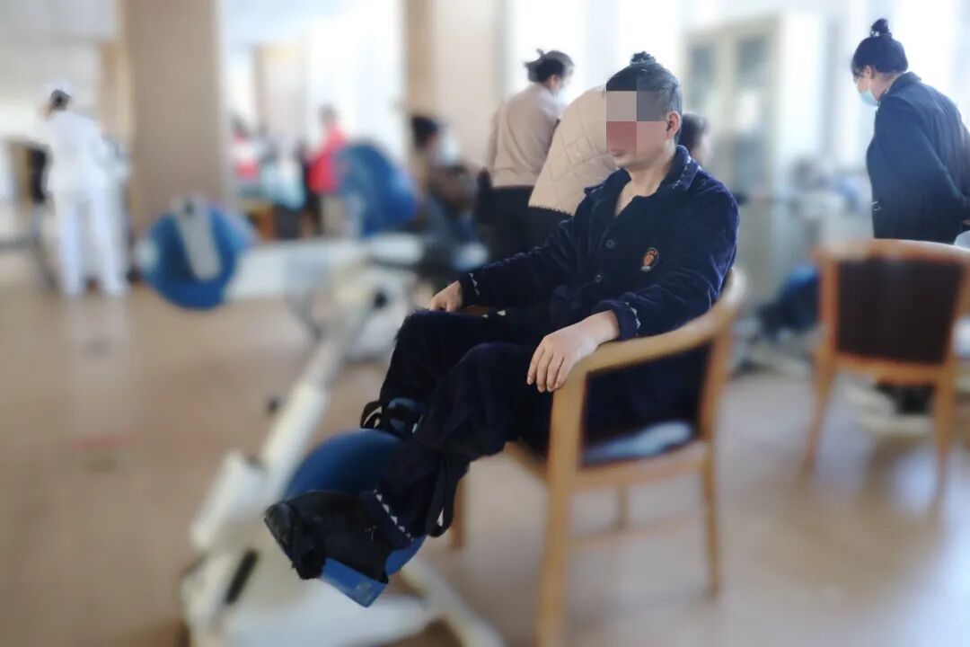 什么是康复机器人【步行训练的好帮手】下肢康复训练机器人_https://www.jmylbn.com_新闻资讯_第19张