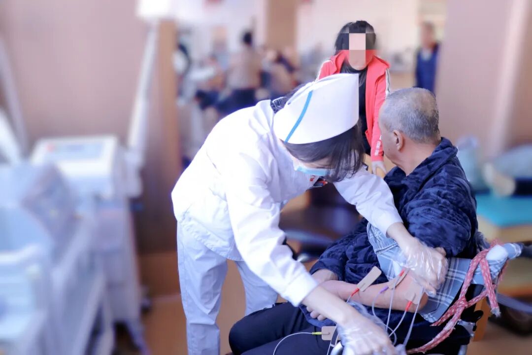 什么是康复机器人【步行训练的好帮手】下肢康复训练机器人_https://www.jmylbn.com_新闻资讯_第33张