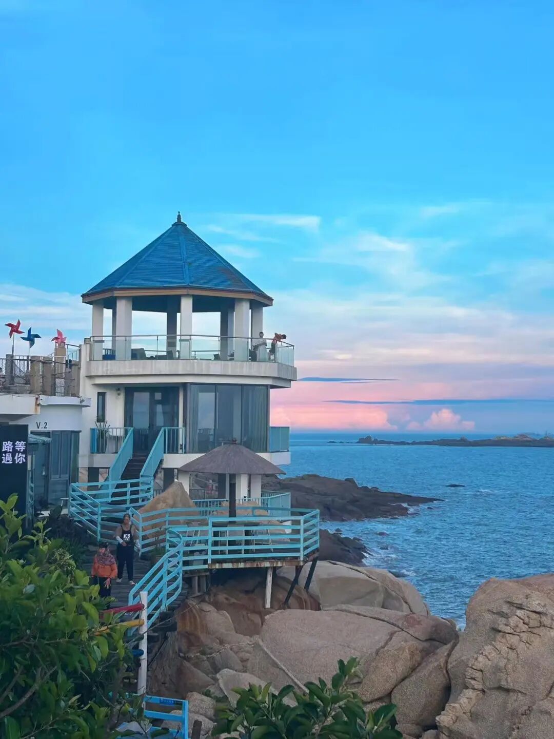 年味不输潮州，与台湾隔海相望的山海小城，遍地10块钱小吃，冬日还能追橘子海夕阳