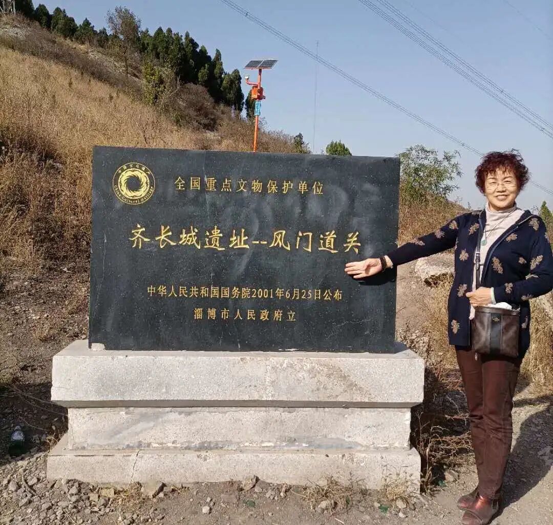 华人头条内蒙古频道Ⅱ北方朗诵重走341国道文李晓白诵生命如一泓清水