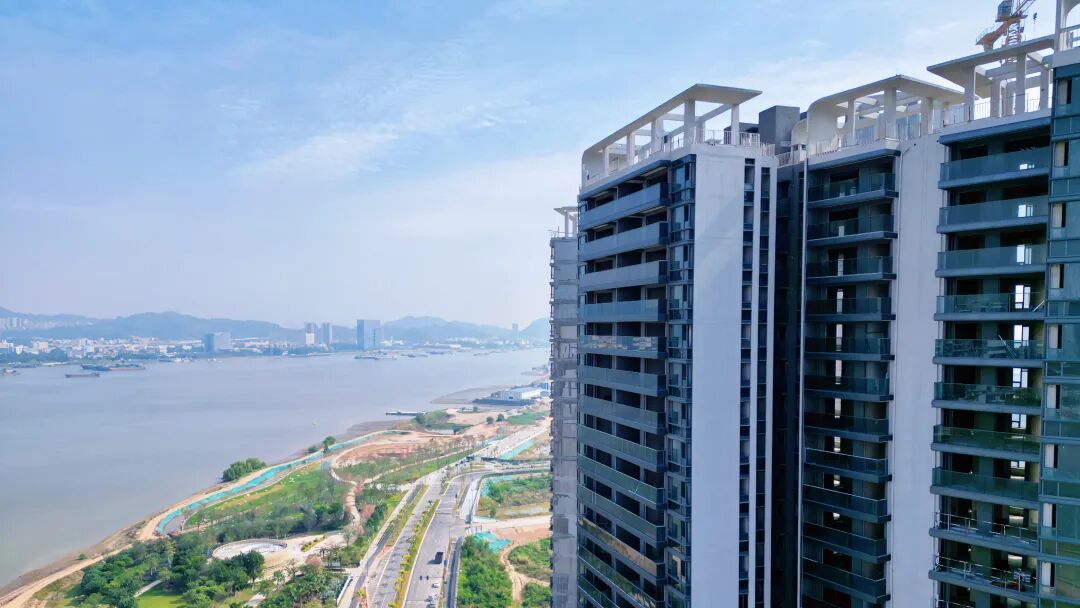 国际金融岛尖，曜玥湾铂森江海245㎡江景大平层！