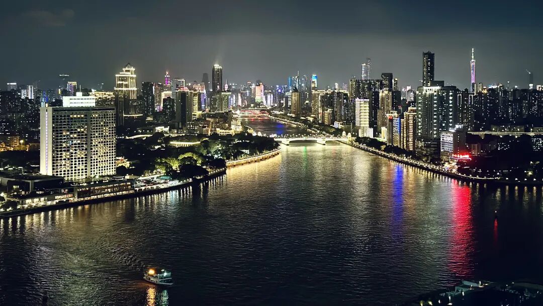 白鹅潭悦府*加推，仅凭照片就卖爆了？