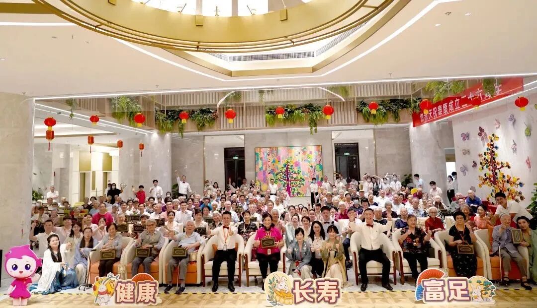 鹭园居民风采乐泰学院总课程3071次累计56091次参加举办各类活动411场