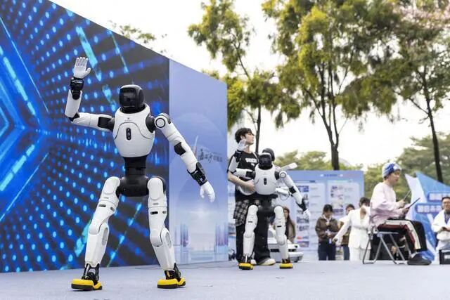 元旦上演“机器人大秀”，广州海心沙科技岛·未来岛正式启航