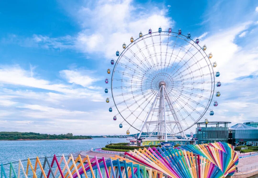 岛区漓江西路1118号嘉年华·海信广场village地址嘉年华•海信广场