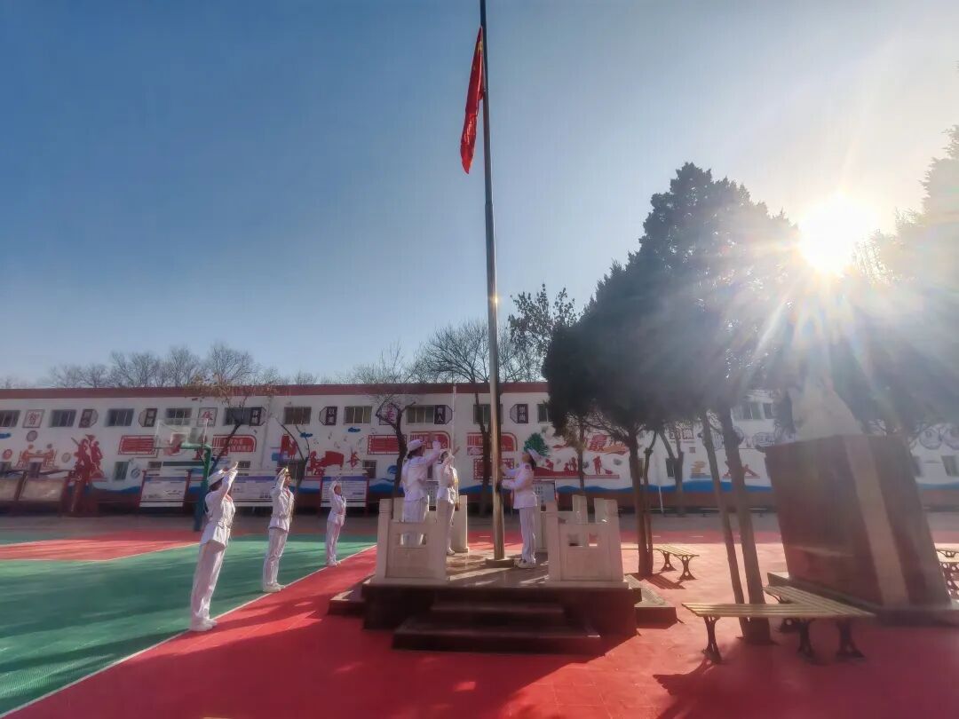 9.中卫三小 2025.2.17 开学典礼 升旗仪式.jpg