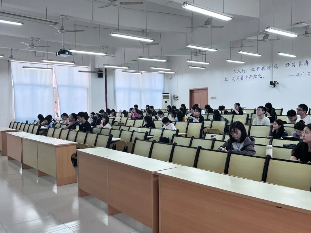 雄远动态｜弦歌不辍 薪火相传——我所律师受邀为广东警官学院学生授课