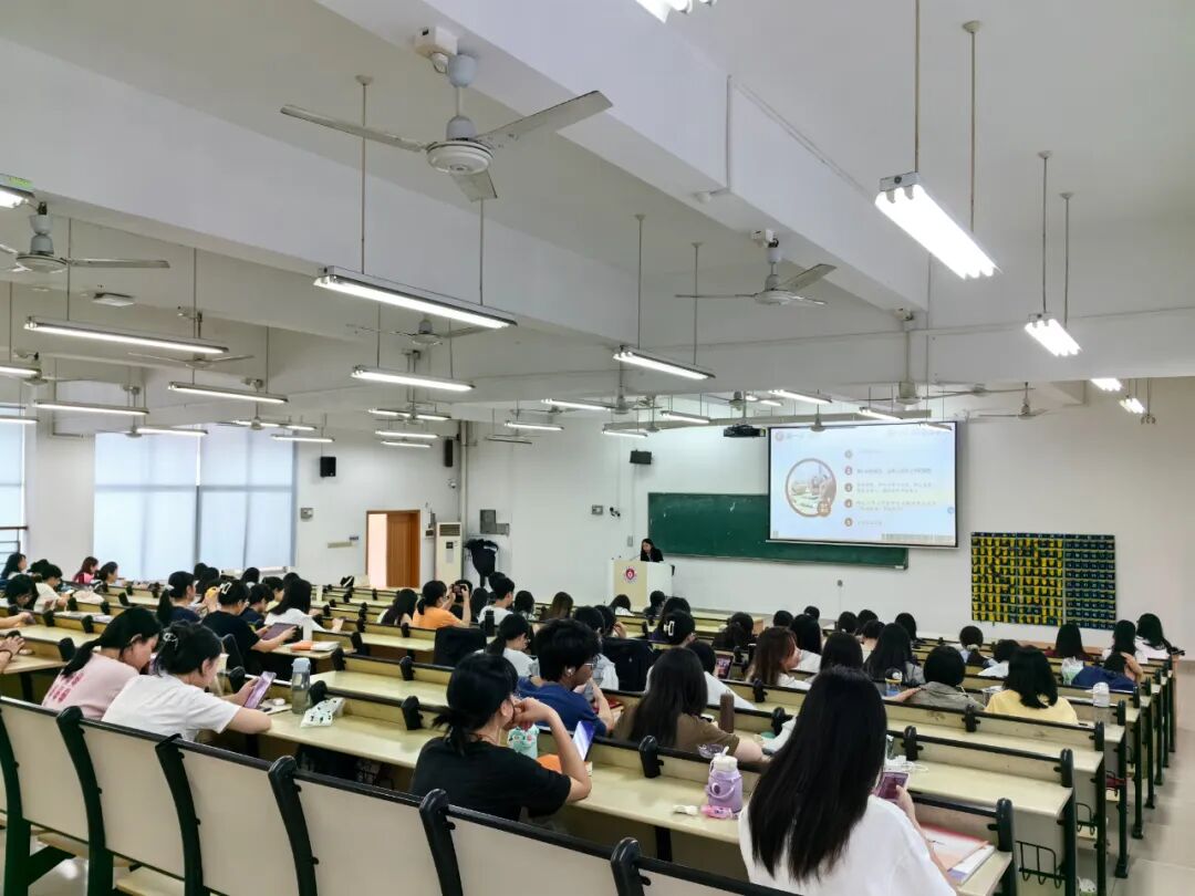 雄远动态｜弦歌不辍 薪火相传——我所律师受邀为广东警官学院学生授课