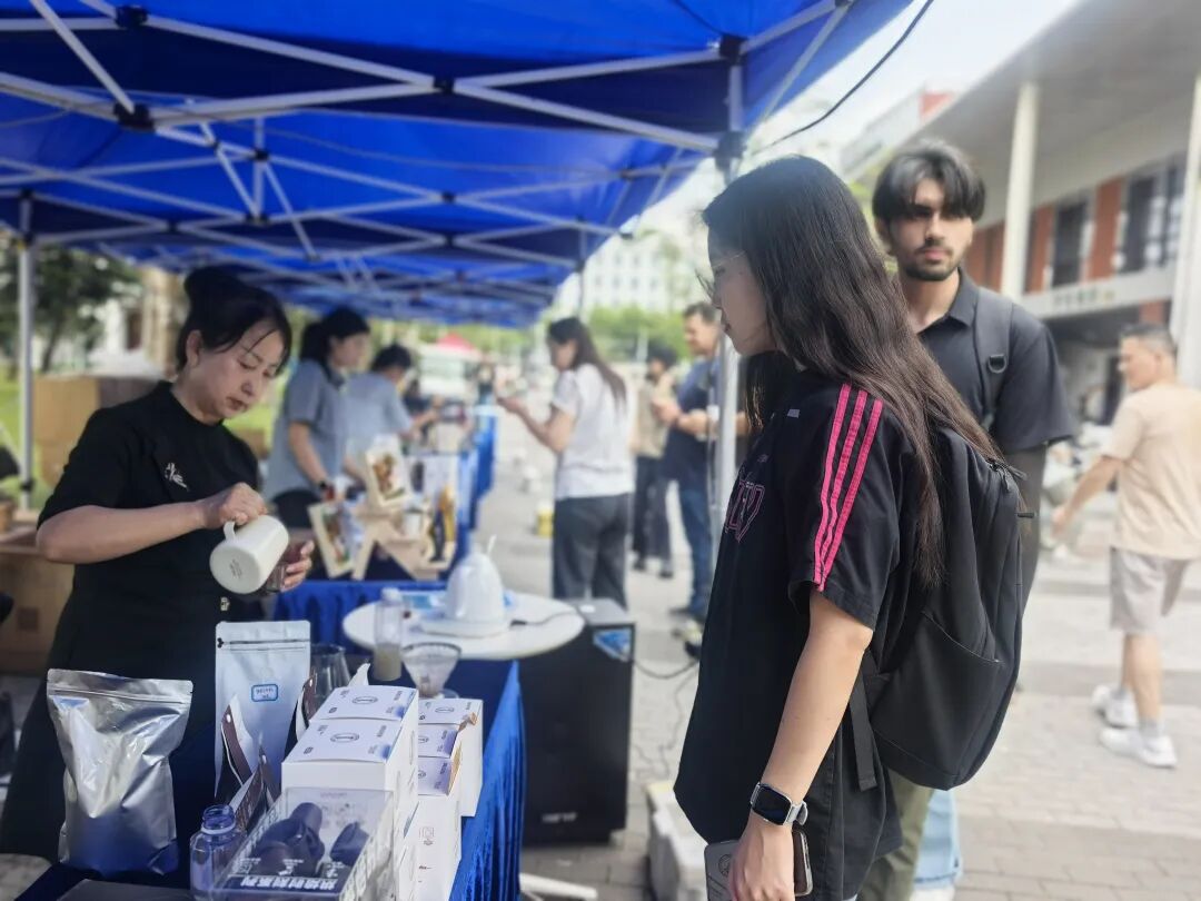 _双向奔赴歌曲_双向奔赴陈梦嘉歌词