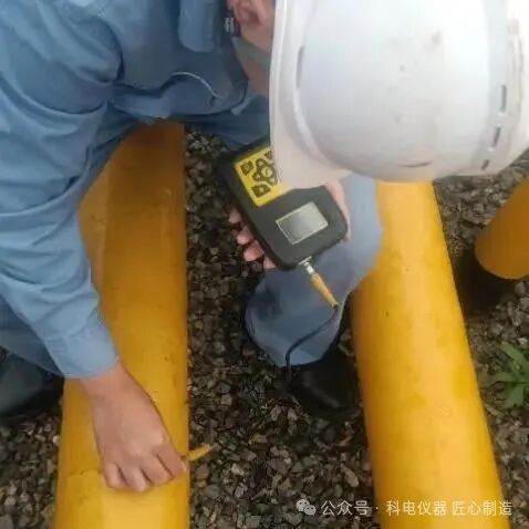 测厚仪器国产机型与进口机型的功能对比