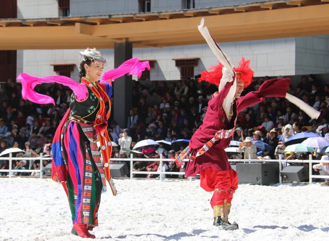 དར་མདོའི་བོད་ཟླ4པའི་ཚེས8ཉིན་གྱི་རི་སྐོར་དུས་ཆེན་འདི་ལྟར་རོལ།