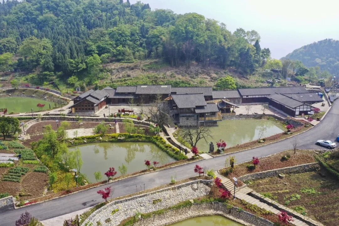 百年古村返老还童杨家槽村焕新生