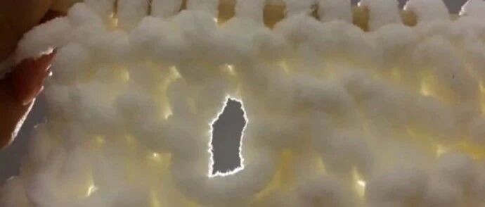 我把送女朋友的围巾织成了这样，我还有机会跟她一起过元旦吗？！