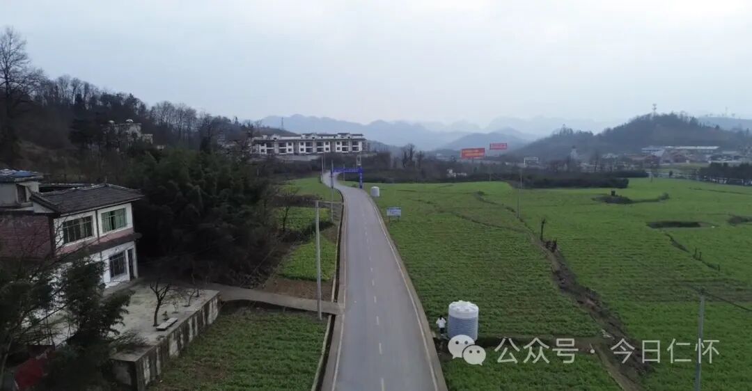 长岗镇有序推进高标准农田建设