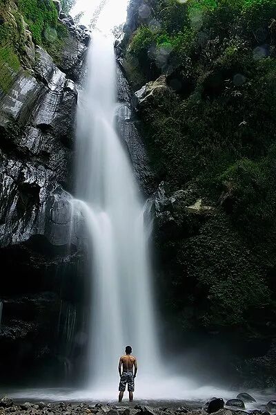 风光不输巴厘岛、历史比肩印度，印尼这座安逸小城，值得被安利1000次！