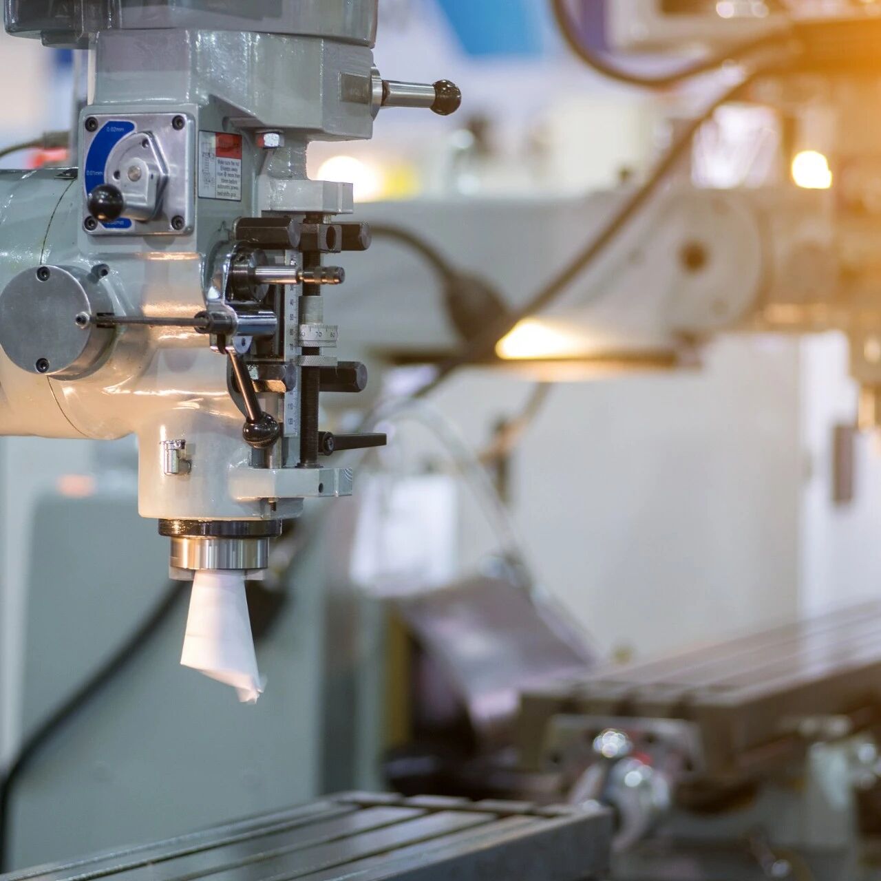 热搜丨教育部要让职业教育“有盼头”：职教高考扩大、推动中职就业与升学并重