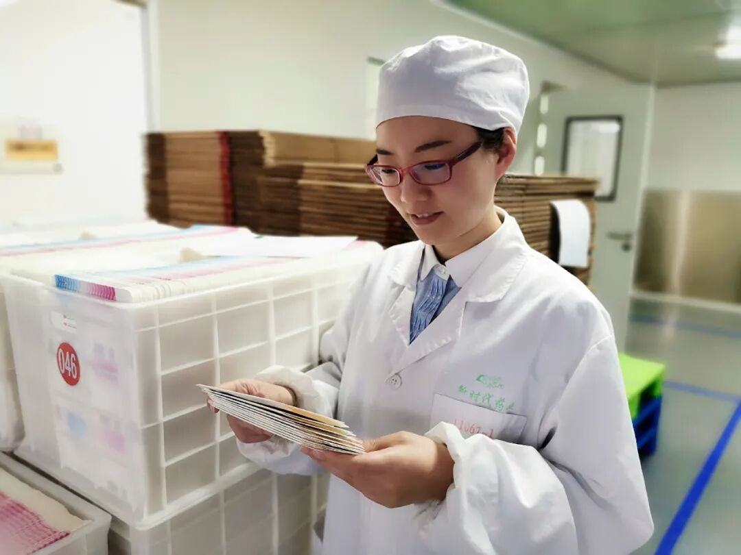 三八巾帼标兵事迹材料_三八红旗手和巾帼标兵_巾帼标兵